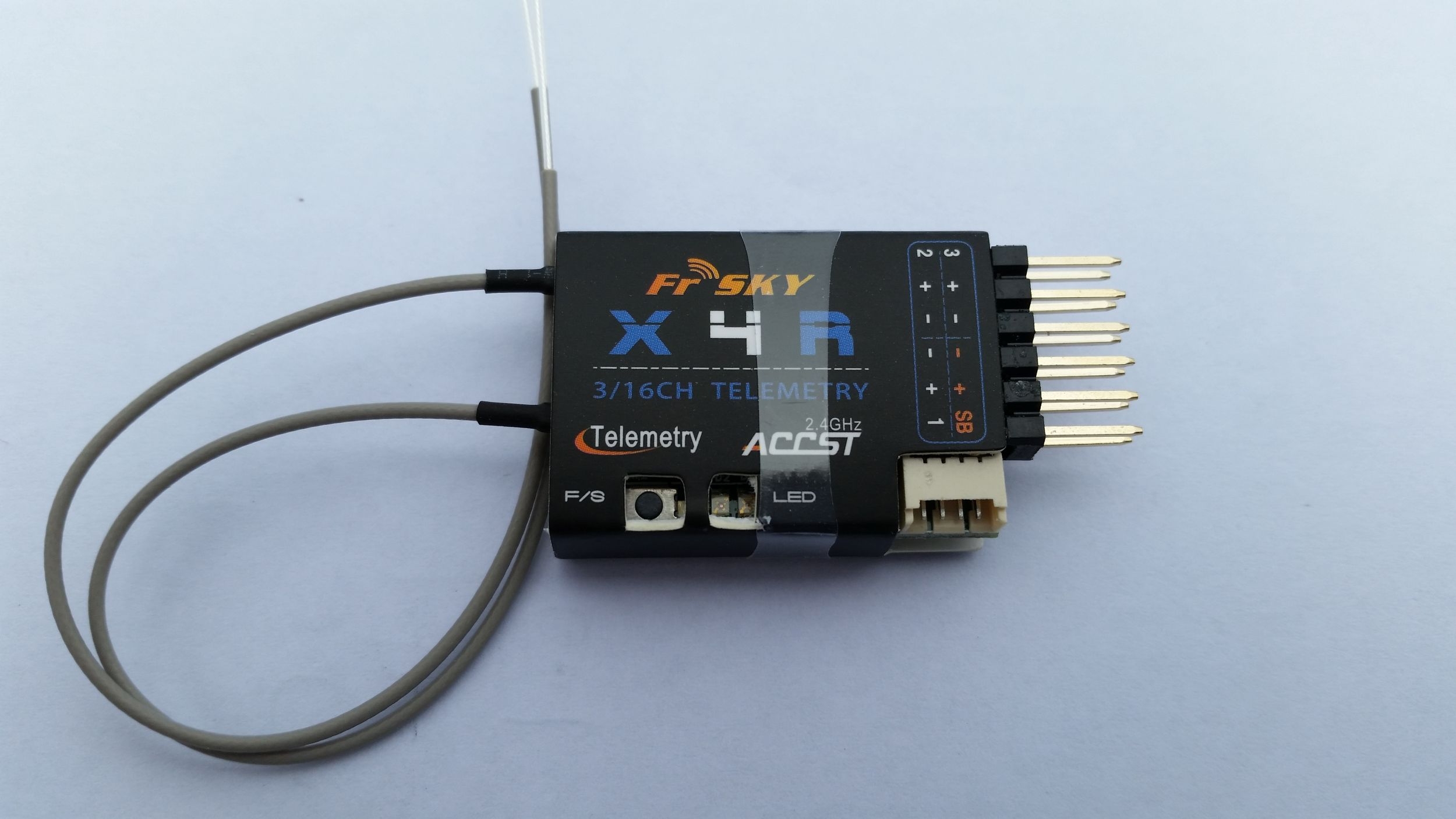 Flash X4R SB receiver with the new PPM and S.BUS Firmware